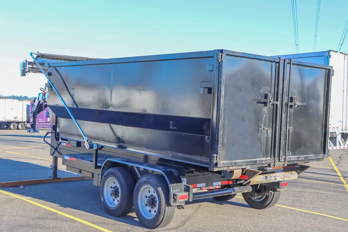 6 Yard Dumpster Rental in Sioux Center, IA